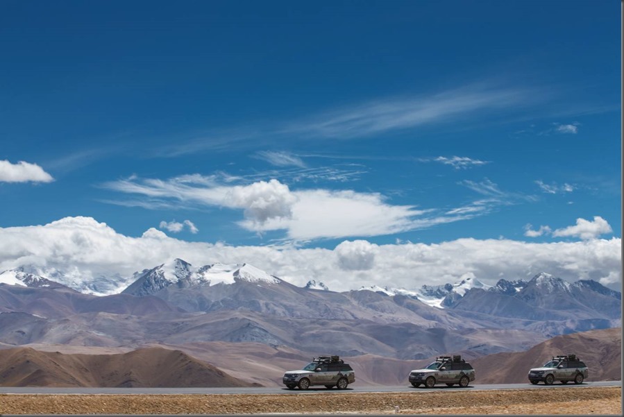 Land Rover completes world's first hybrid expedition along Silk Trail from Solihull to Mumbai (4) Land Rover completes world's first hybrid expedition along Silk Trail from Solihull to Mumbai (4)