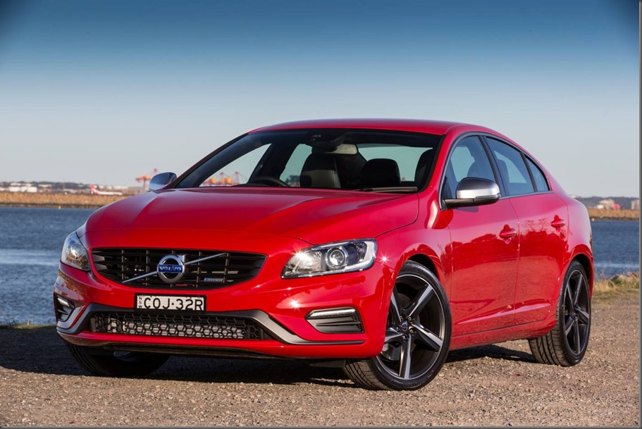 MY14 Volvo S60 R Design (1)