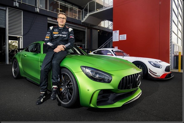 Mercedes-AMG-GTR-sets-new-production-car-lap-record-at-Mount-Panorama (5)