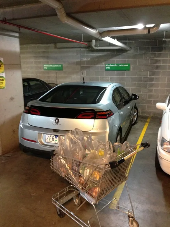 Holden Volt shopping at wolworths