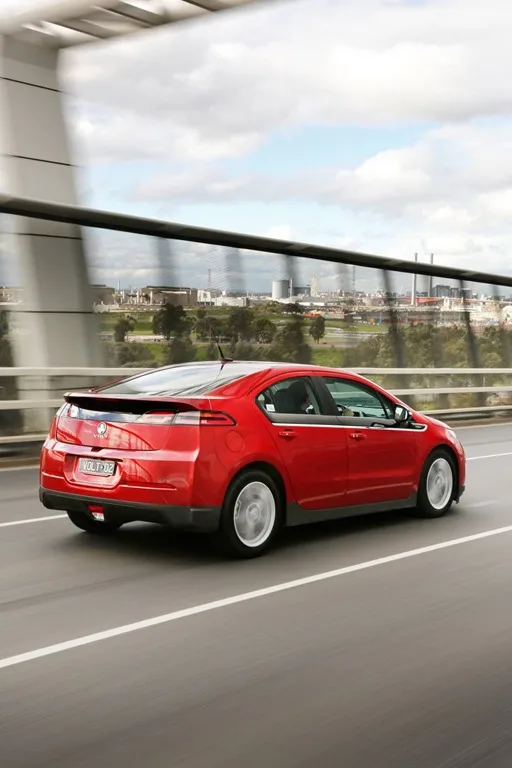Holden-volt-driving from rear