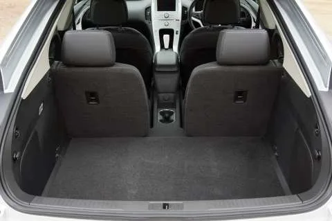 Holden-volt-console detail between front seats