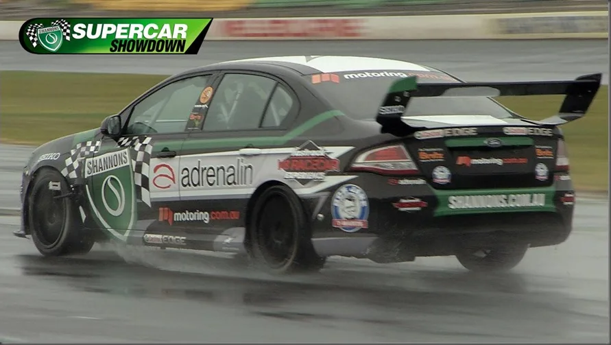 Fumbling fingers led to a damaged wheel nut and tangled seat belts in a pair of pit stop challenges that cost crucial points in the Shannons Supercar Showdown on 7mate last Saturday.