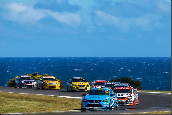 Scott McLaughlin chases wins and pole award in season finale