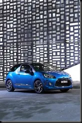Citroen Fully Pimps Revamped DS3 with extra Bling