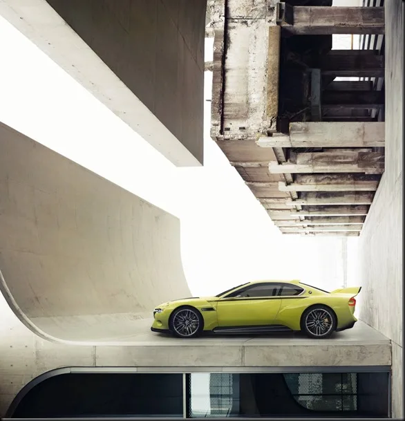 BMW M4 GTS and BMW 3.0 CSL Homage receive 2015 Auto Bild Sports Car of the Year award