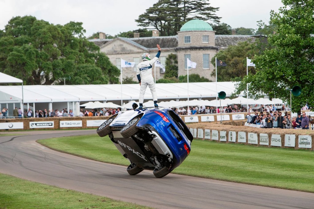 Jaguar-F-PACE-Thrills-Goodwood-gaycarboys.jpg