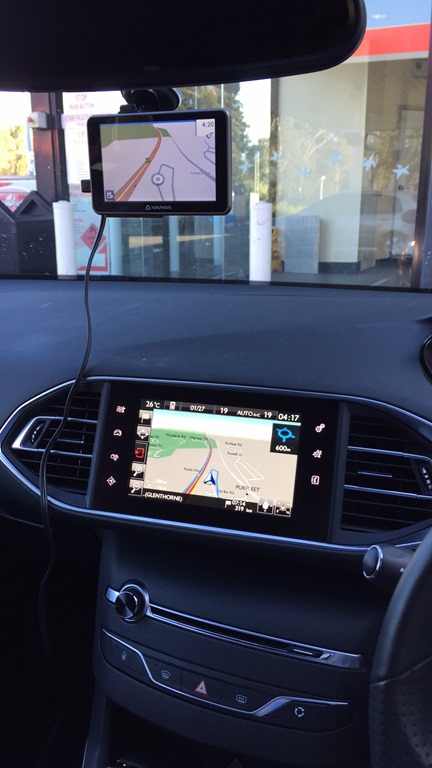 testing-the-navman-Satnav-dashcamcombo.jpg