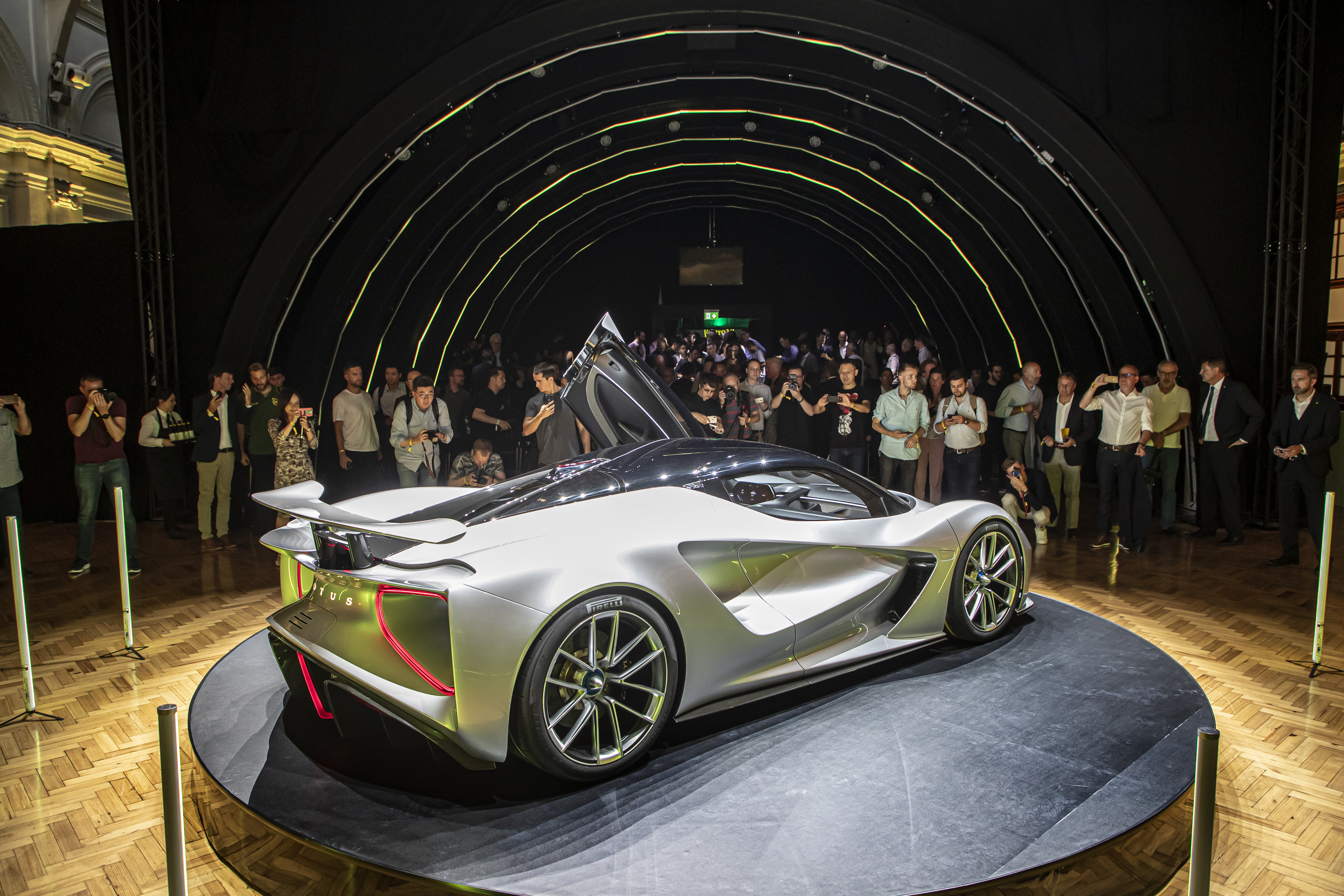 Lotus_Evija_Reveal_Evening_presentation_028 2019 Lotus Evija electric car