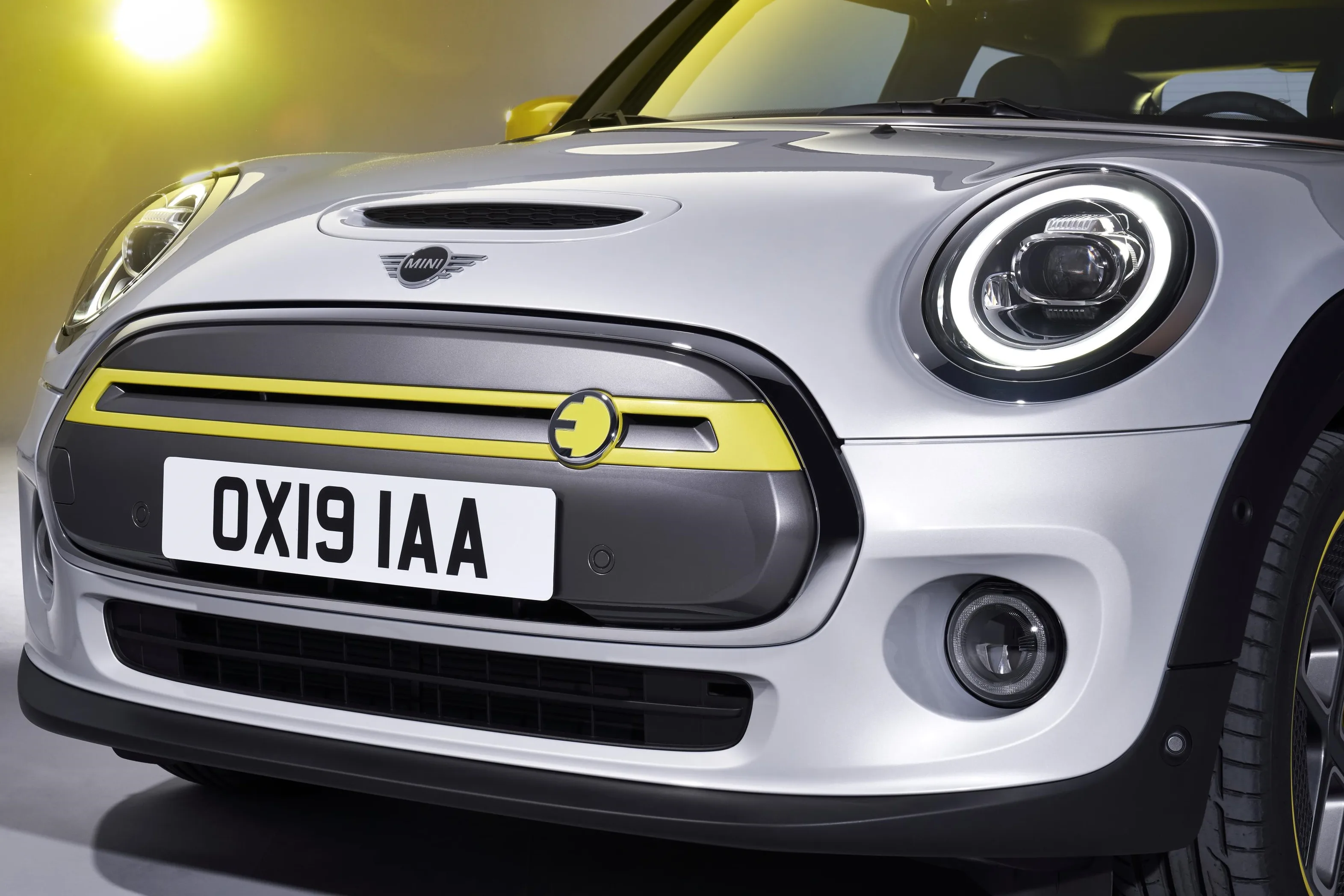 Tip Tip 2 when buying a car, find a gay salesman