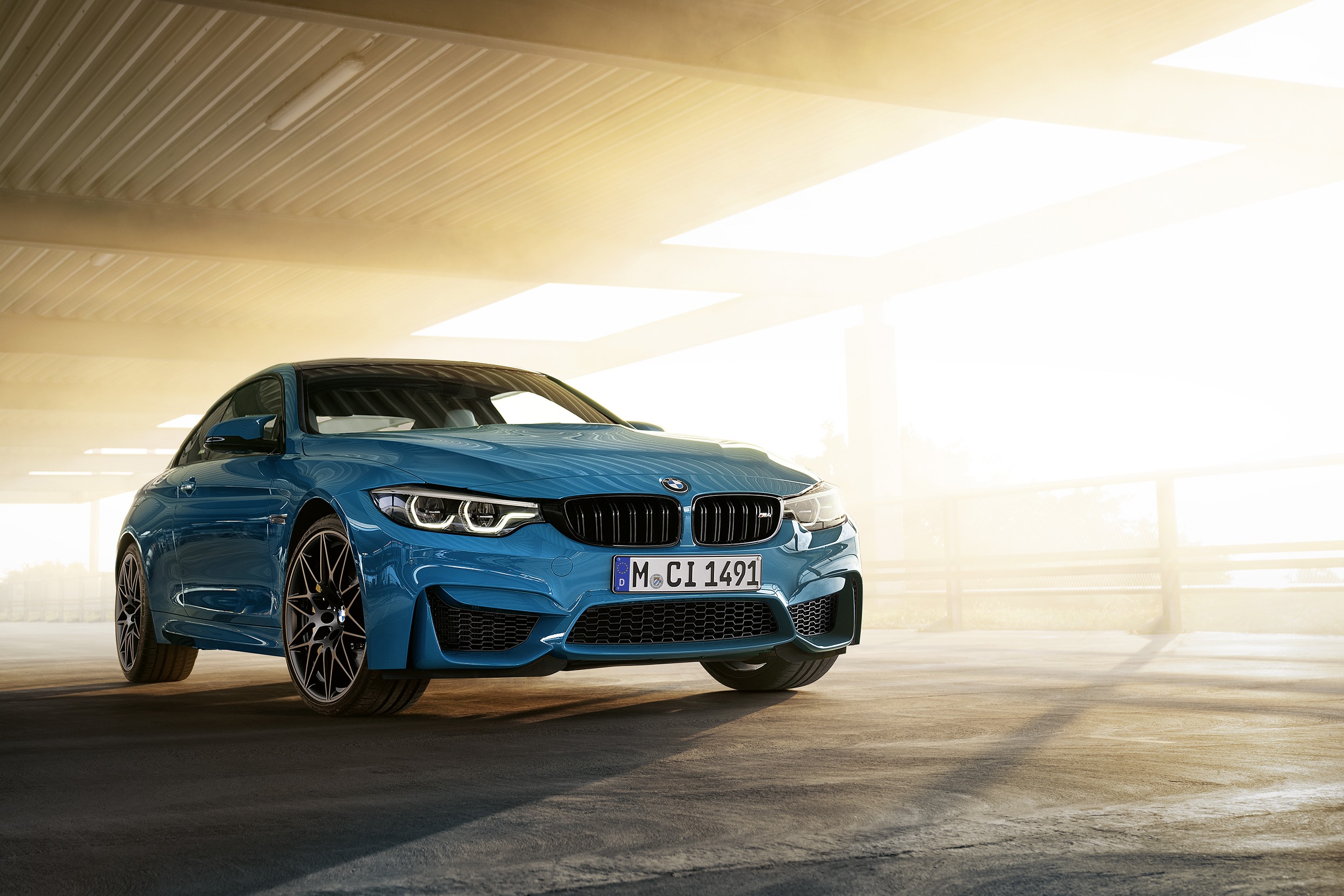 BMW- M4 -Edition -M -Heritage (6)