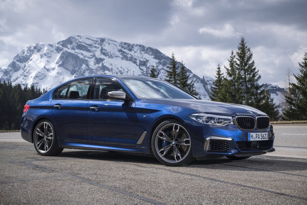 BMW M550i