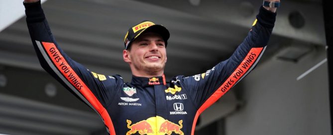 Max Verstappen Red Bull Aston Martin
