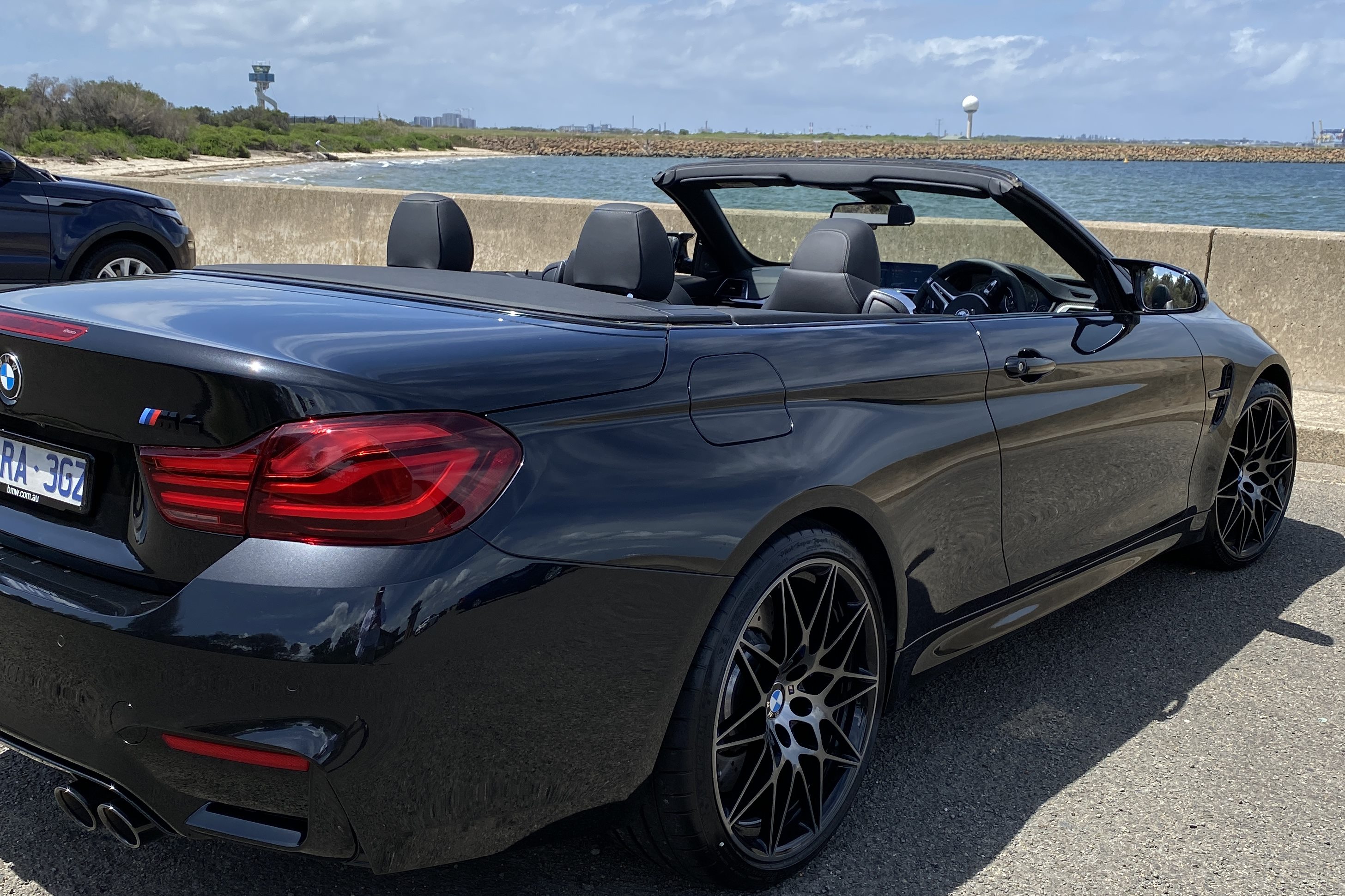 2020-bmw-m4-convertible-Competition-edition (2)