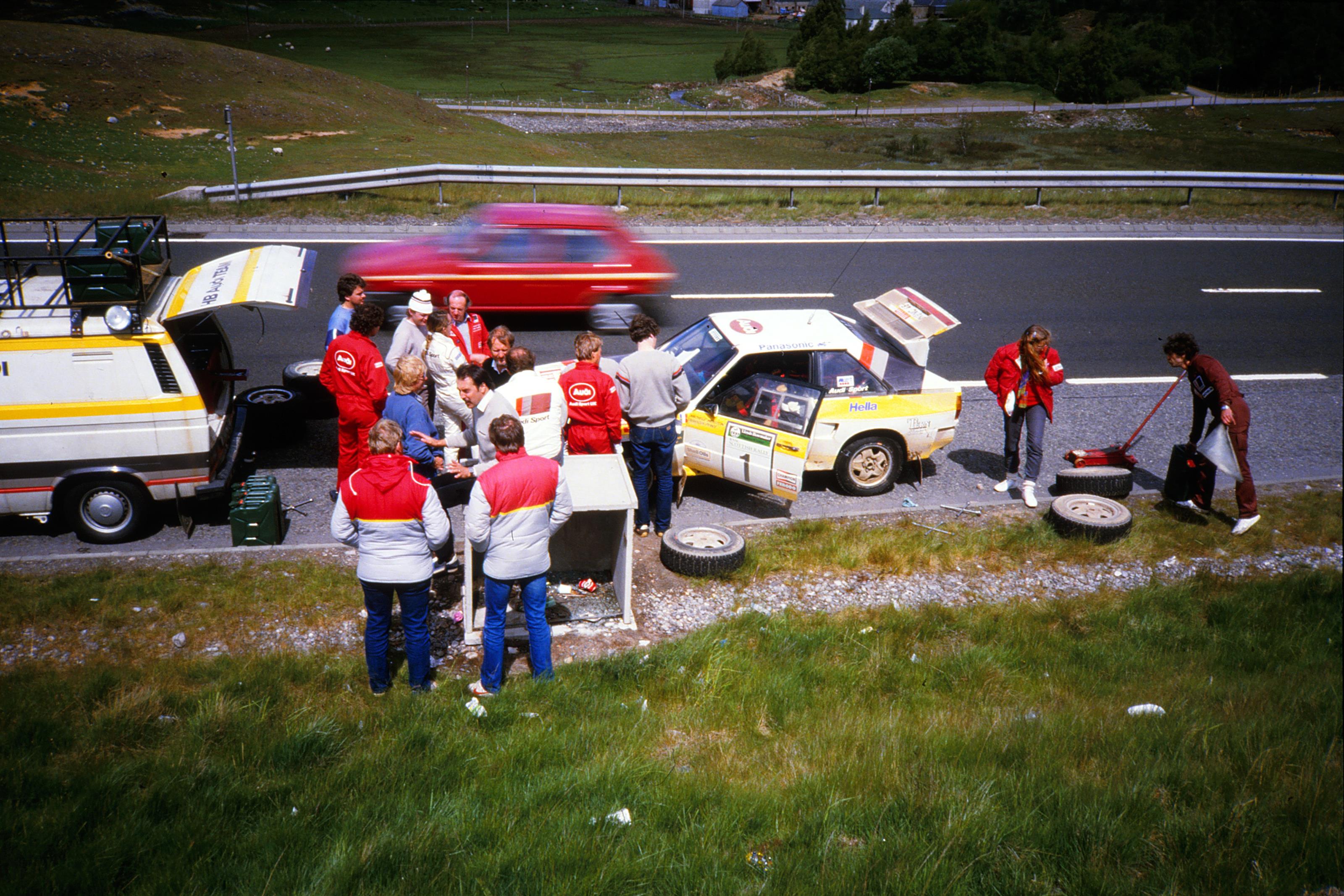 road -side -pit-stop – Moutons -Sport -S1 – 1985 -Scottish -Rally