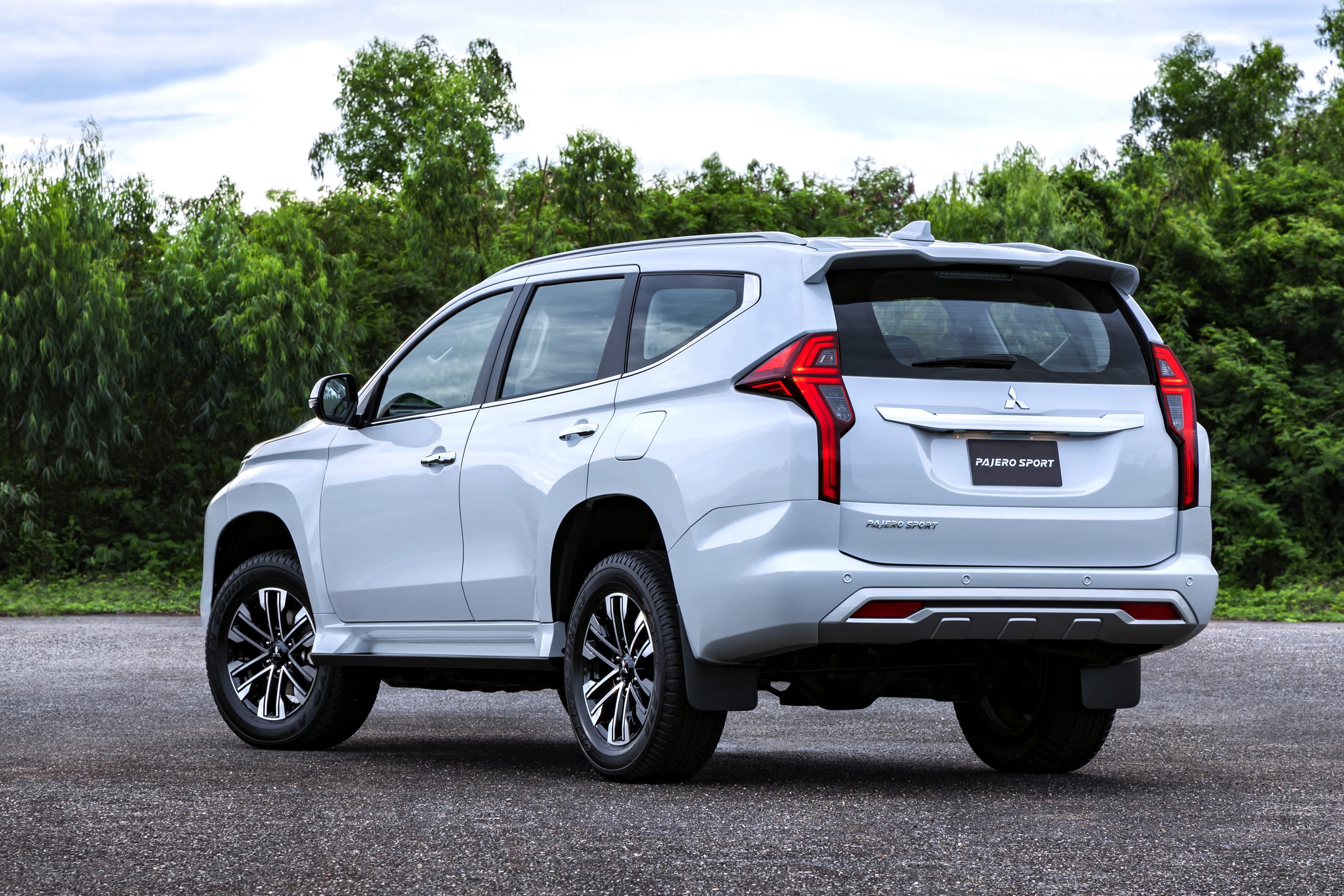 2020-mitsubishi-Pajero-Sport-gaycarboys (8)