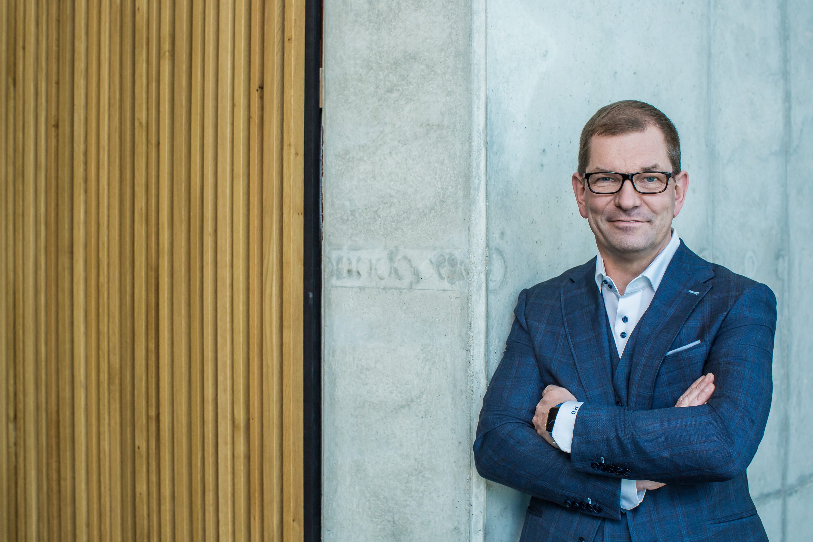 Markus Duesmann launches “Artemis” project