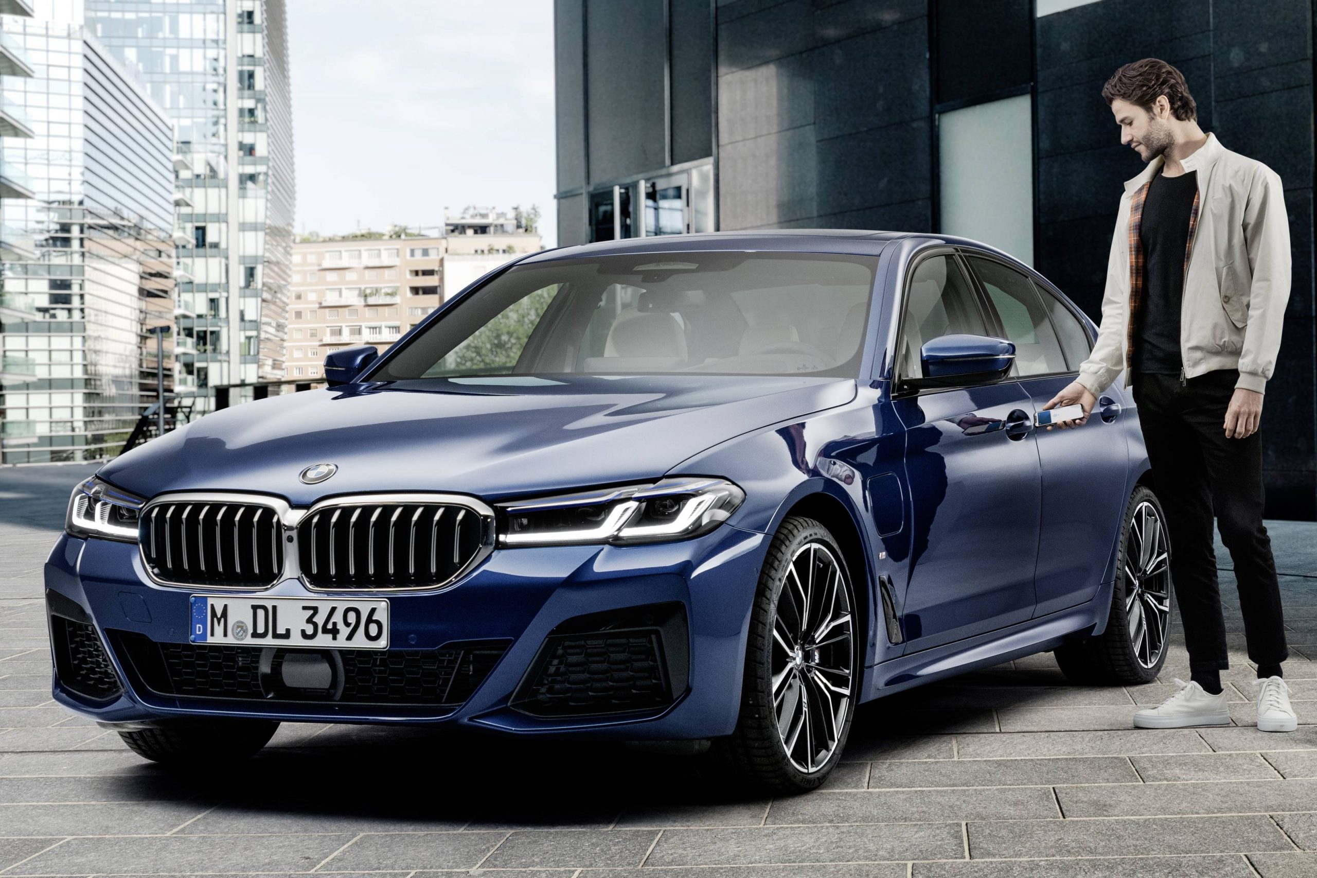 iphone-bmw-digital-car-key (2)