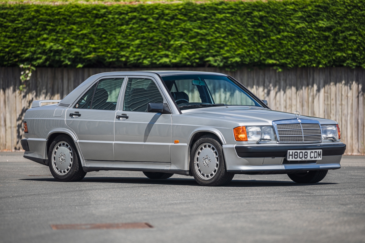 1985-Mercedes-Benz-190E-Cosworth