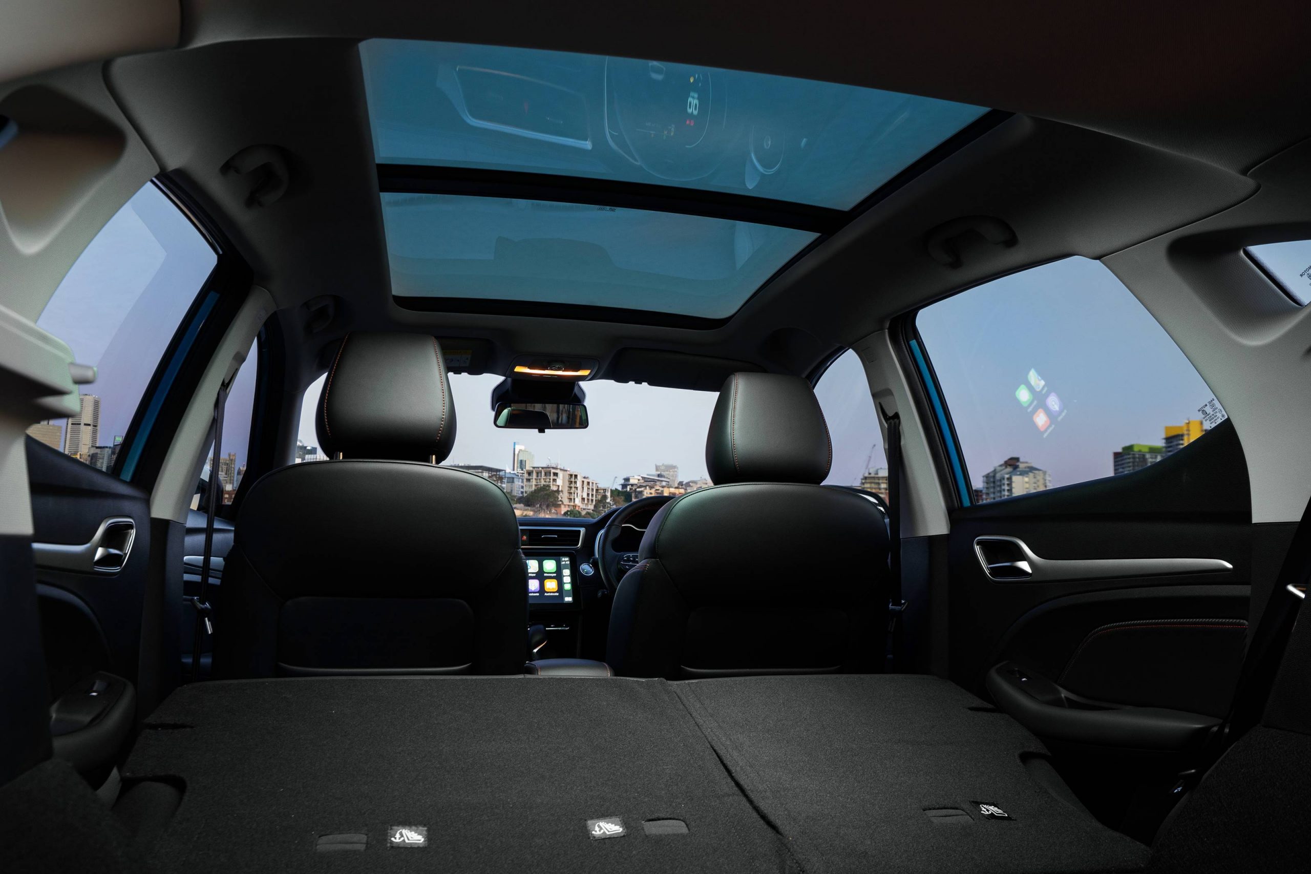 MG -ZST_gaycarboys-SUV-Reviews (7)