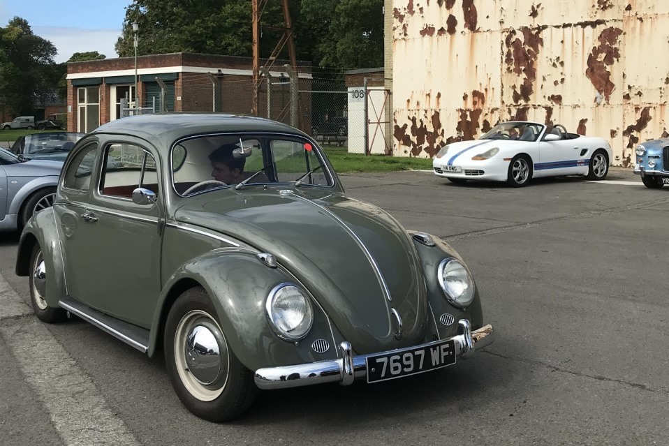 UK -Automotive -Industry -Group -Breakfast -Meeting-vw-beetle