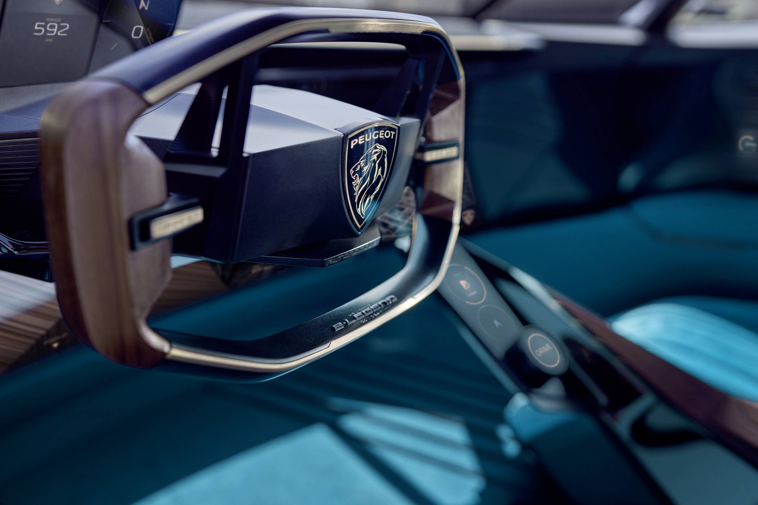 PEUGEOT_e-LEGEND_concept (3)