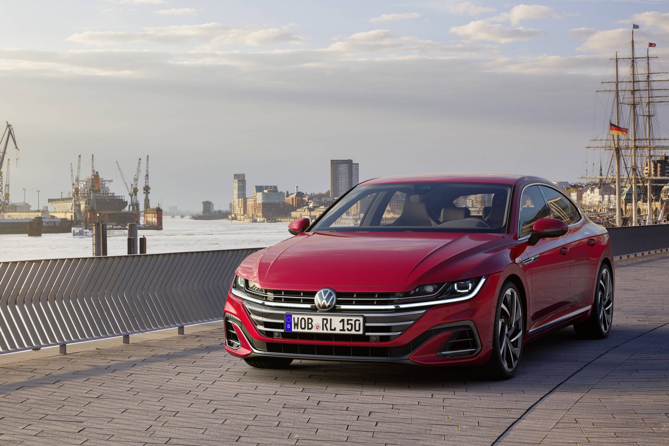 VW-UK-Arteon-fastback-gaycarboys (1)