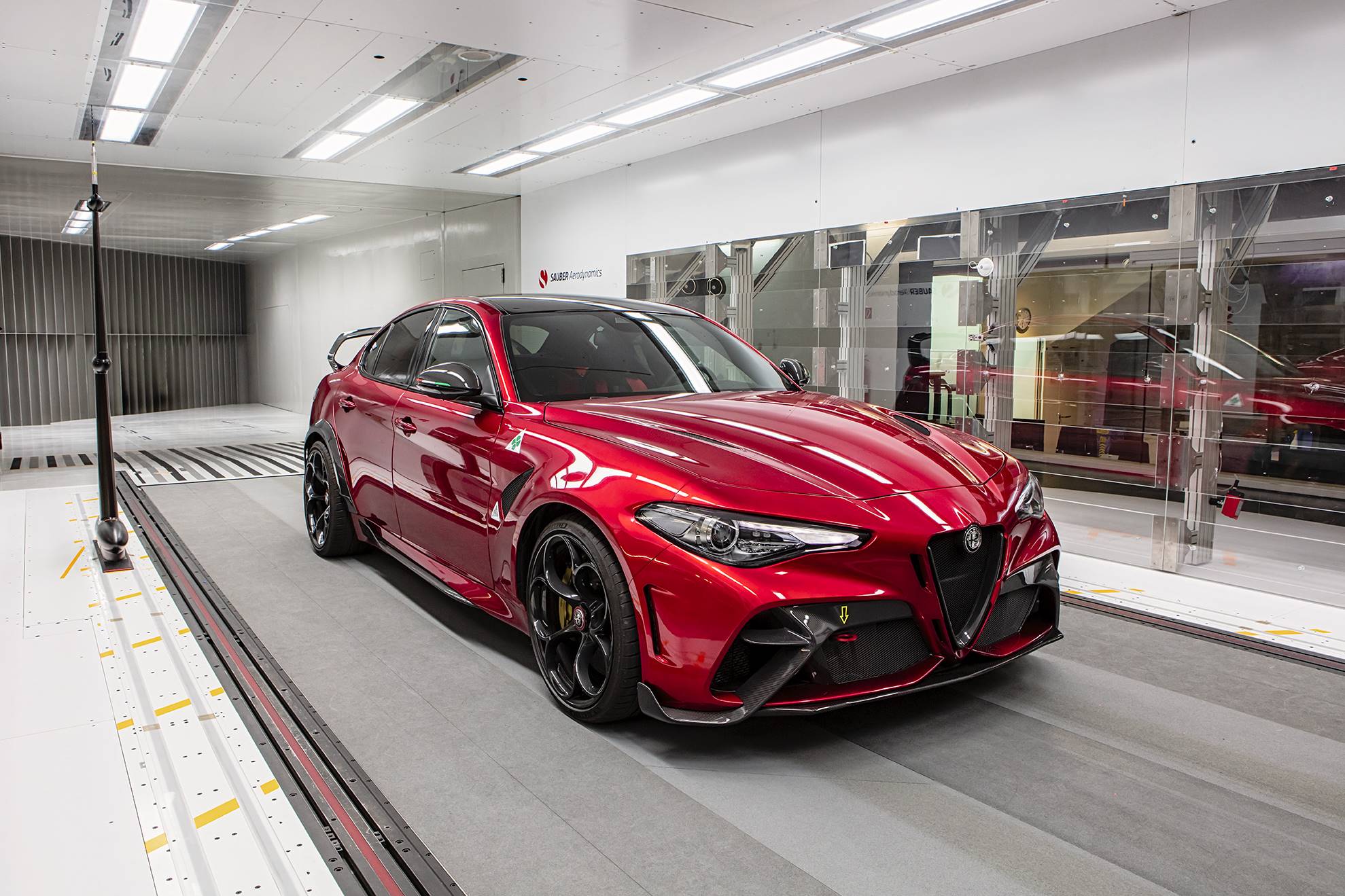 alfa-Giulia-GTA-mat-Sauber-Engineering-wind-tunnel (1)