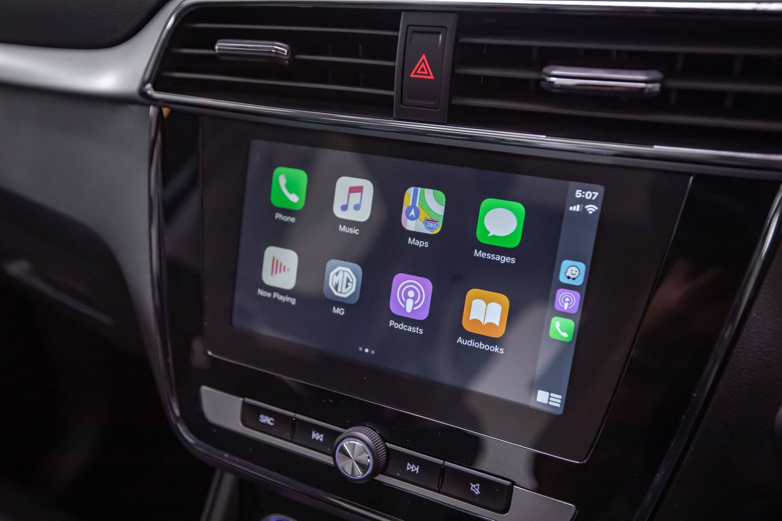 2020-mg-zs-ev-electric-suv-gaycarboys (5)