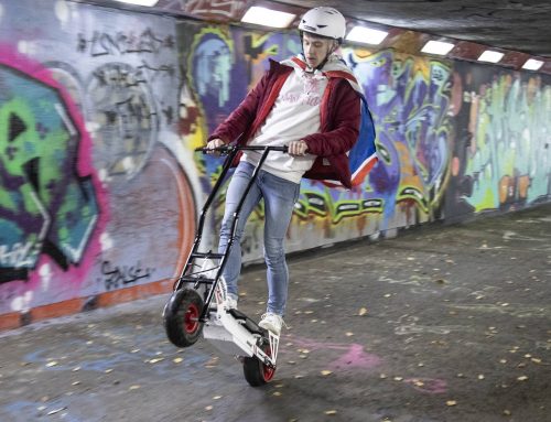 Electric AC Cobra Now On Two Wheels