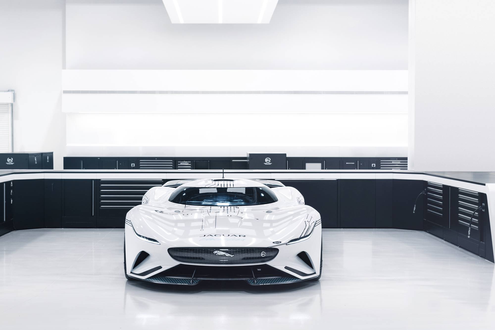 Jaguar -Vision -Gran -Turismo Coupé-GTSV-gaycarboys (6)