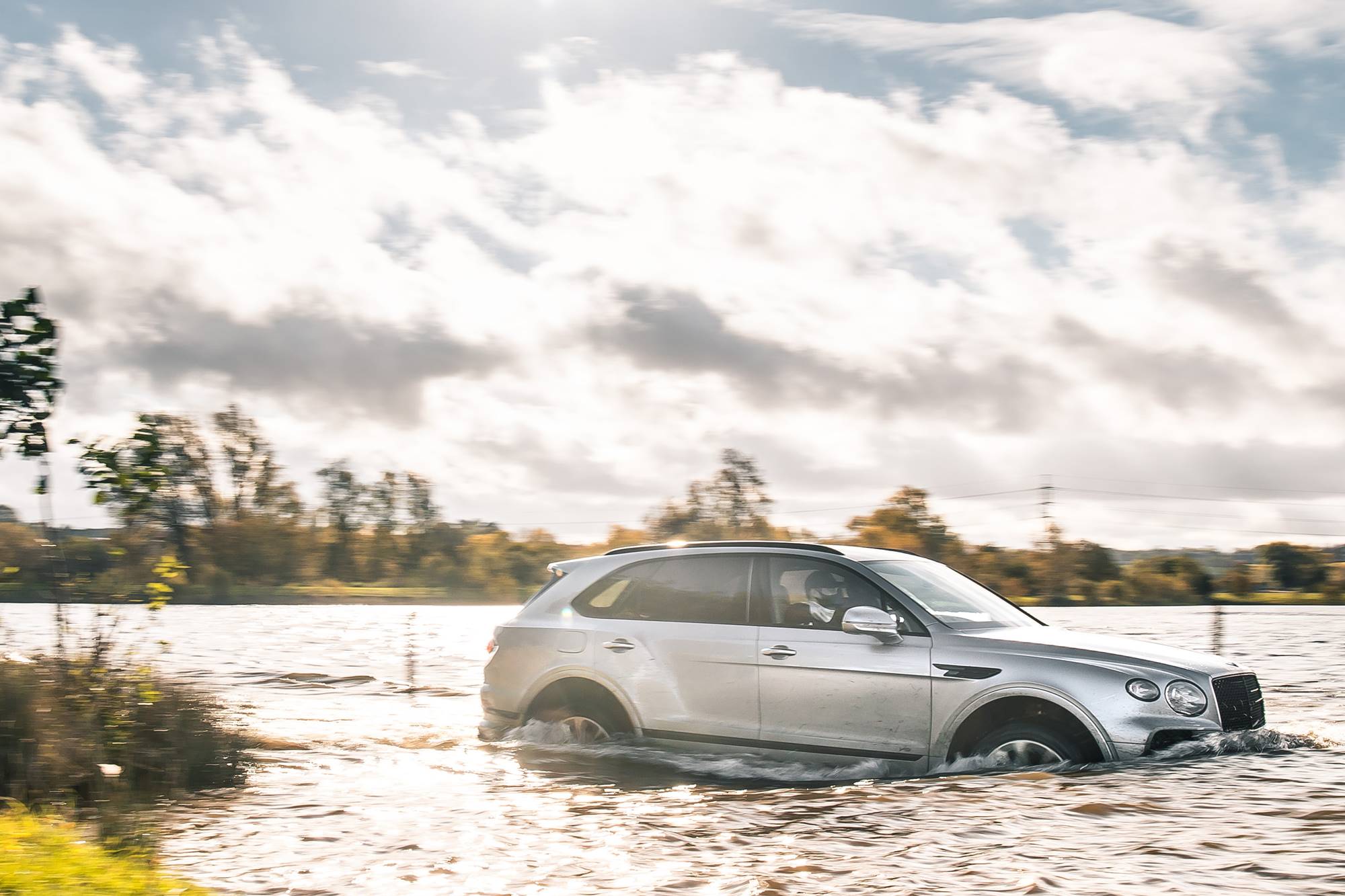 bentley-Bentayga-4×4-Award (1)