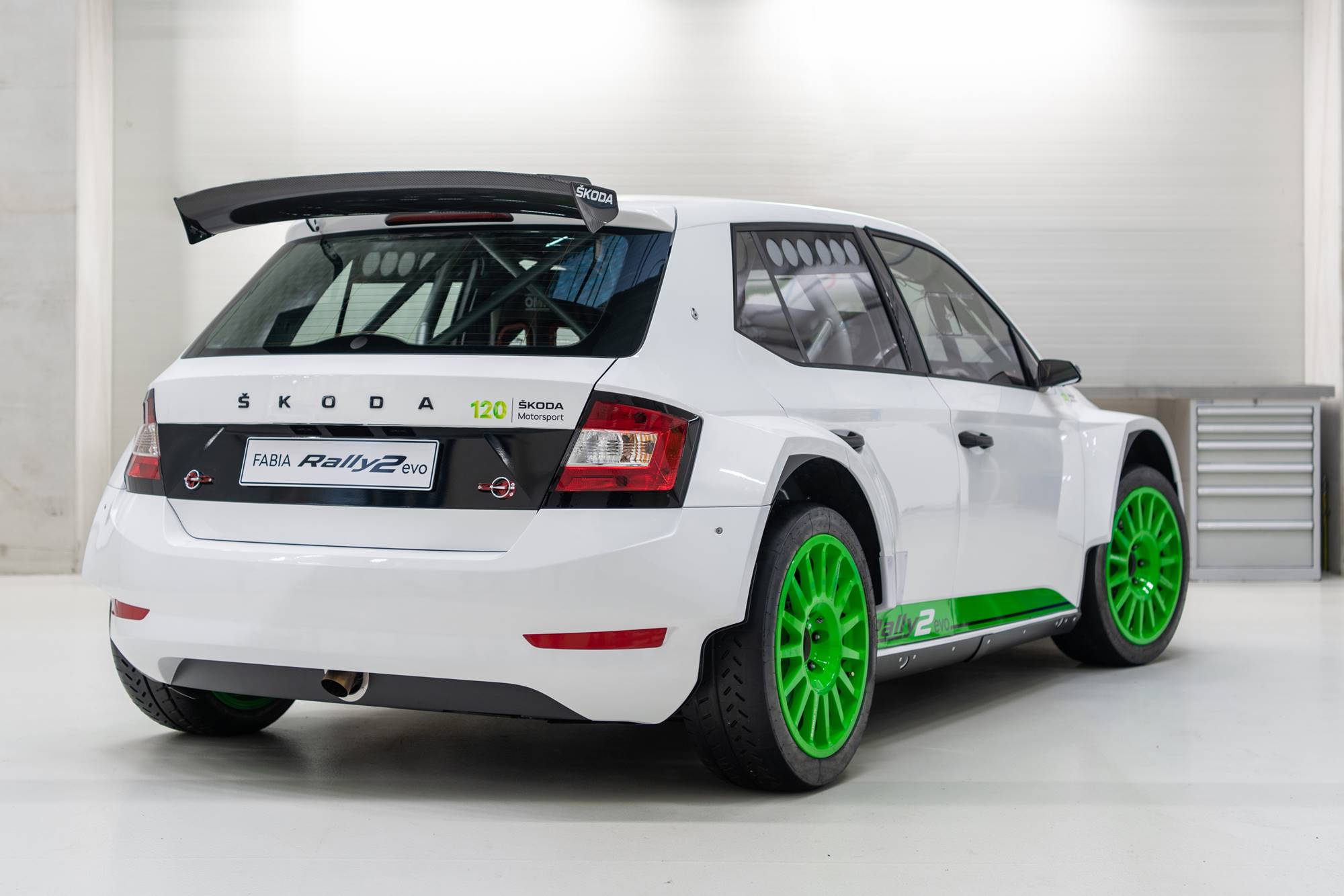 SKODA-UK – Fabia Rally 2 evo Edition (2)