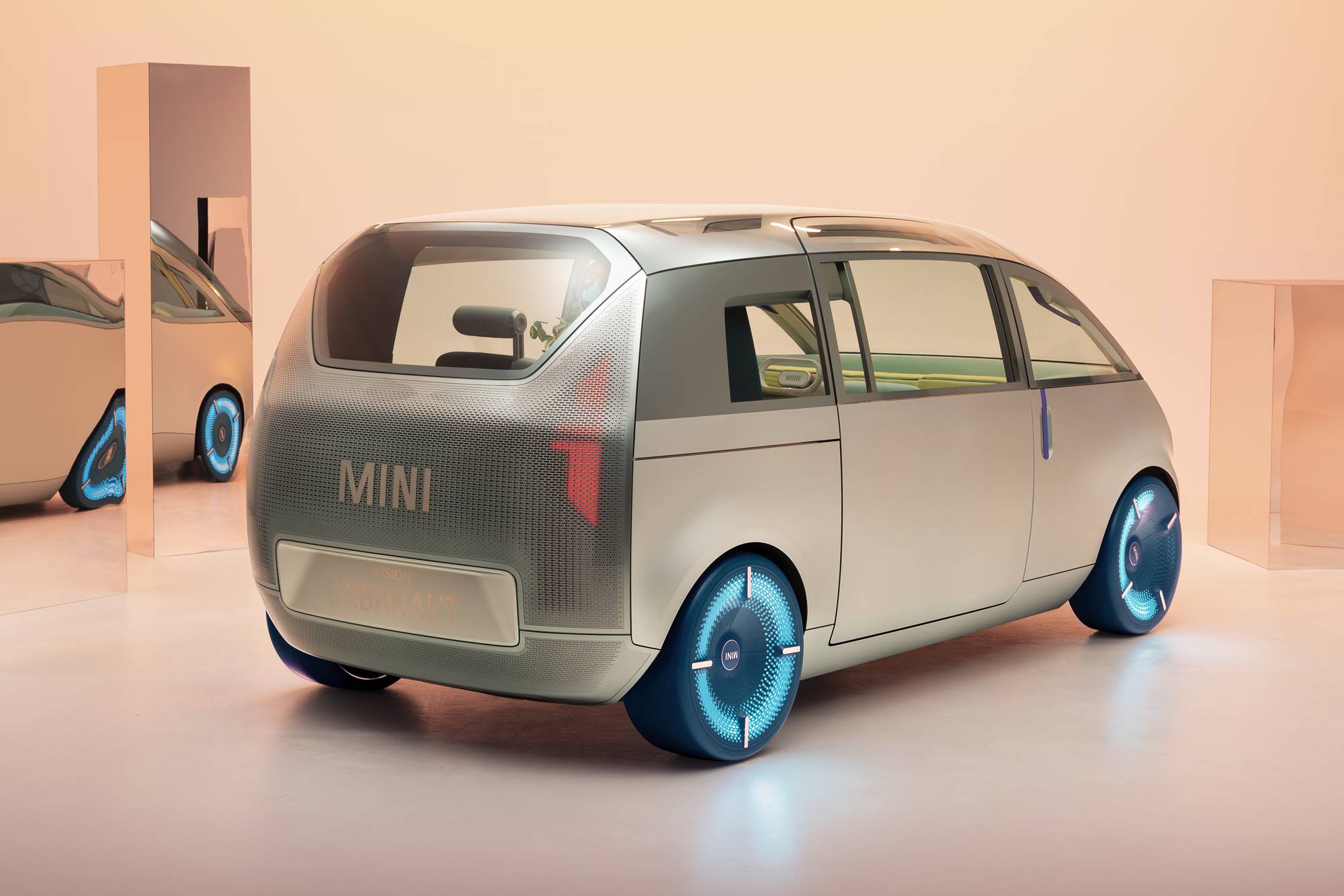 Nimi-urbanaut-ev (14)