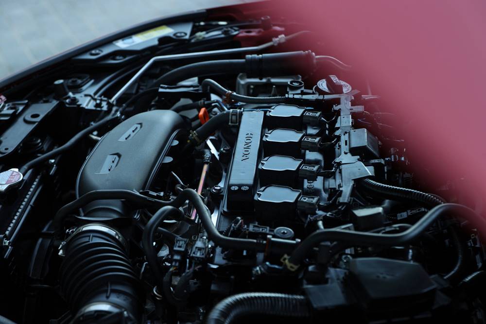 2022-Honda-Civic-VTiLX (8)