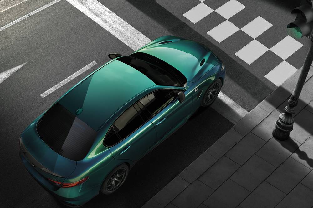 AlfaRomeoGiuliaQuadrifoglio_3