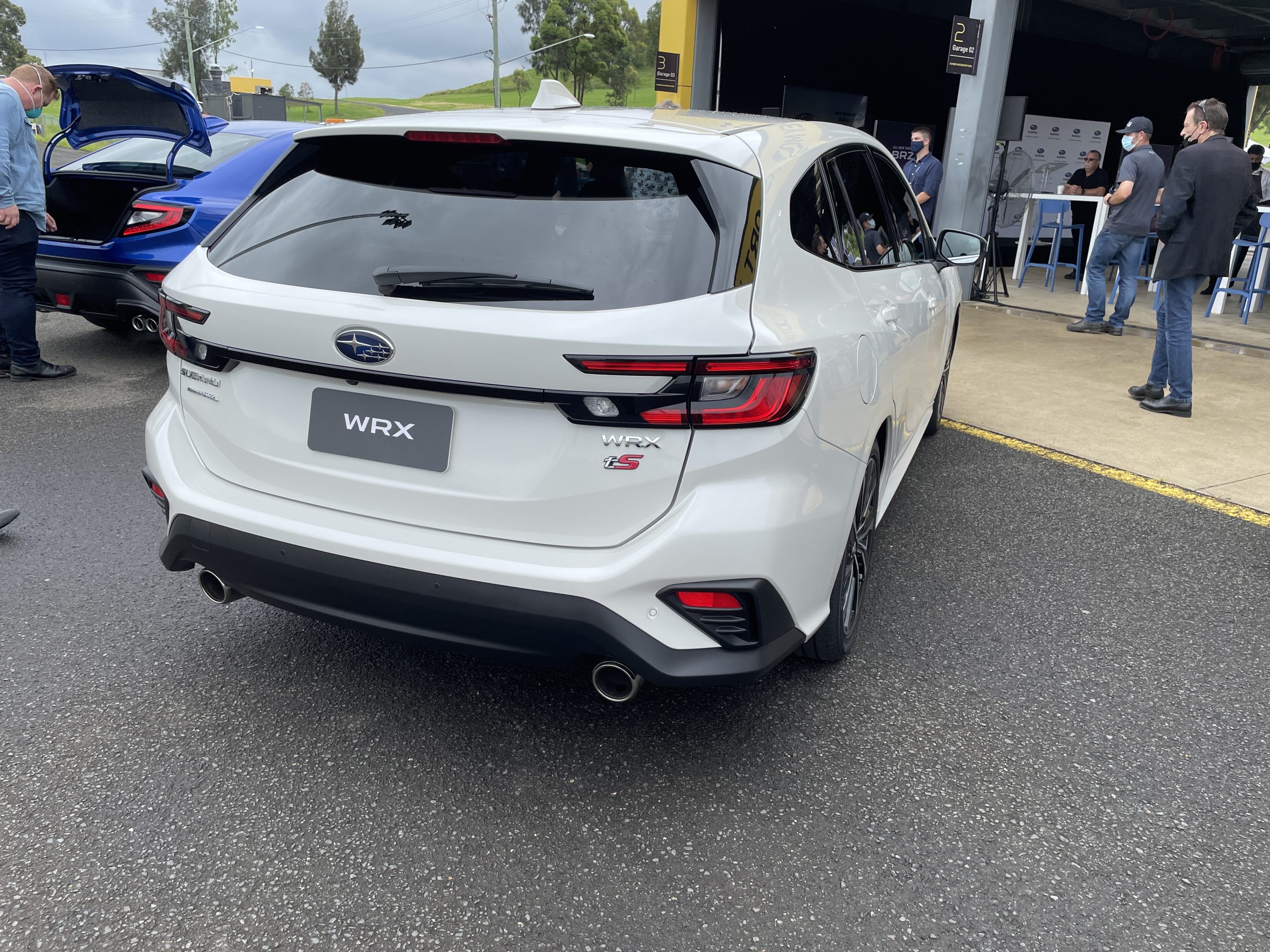 2022-subaru-wrx-sedan-and-wagon (10)