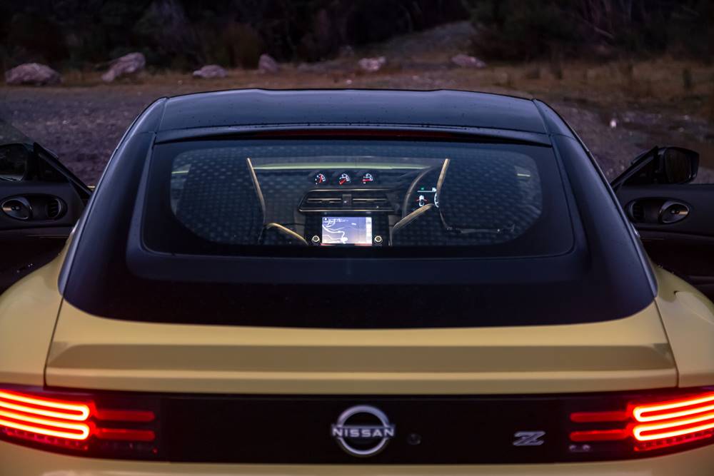 99-BENDS-2023-nissan-z-gaycarboys (2)