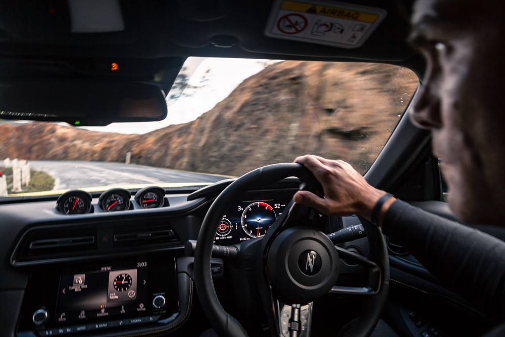 99-BENDS-2023-nissan-z-gaycarboys (3)