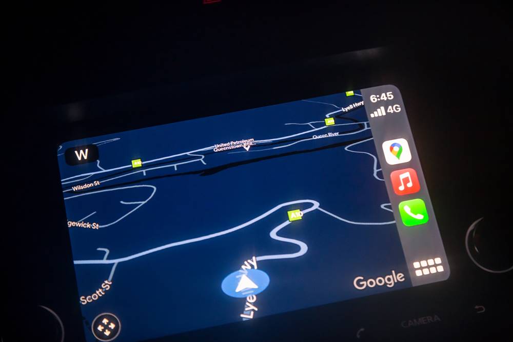 99-BENDS-2023-nissan-z-gaycarboys (5)