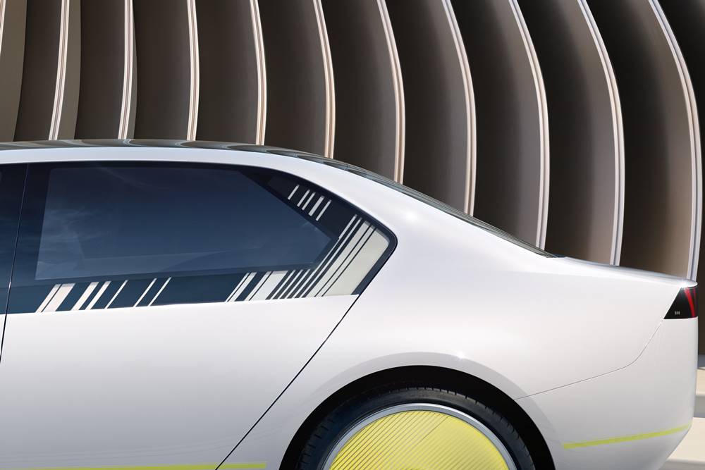 BMW- i -Vision -Dee-concept-ces-2023 (4)