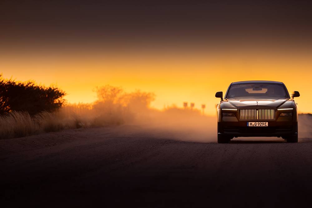 ROLLS-ROYCE SPECTRE Hot Weather Testing Africa (24)
