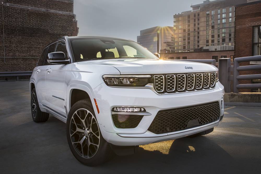 2022 Jeep® Grand Cherokee Summit 4xe