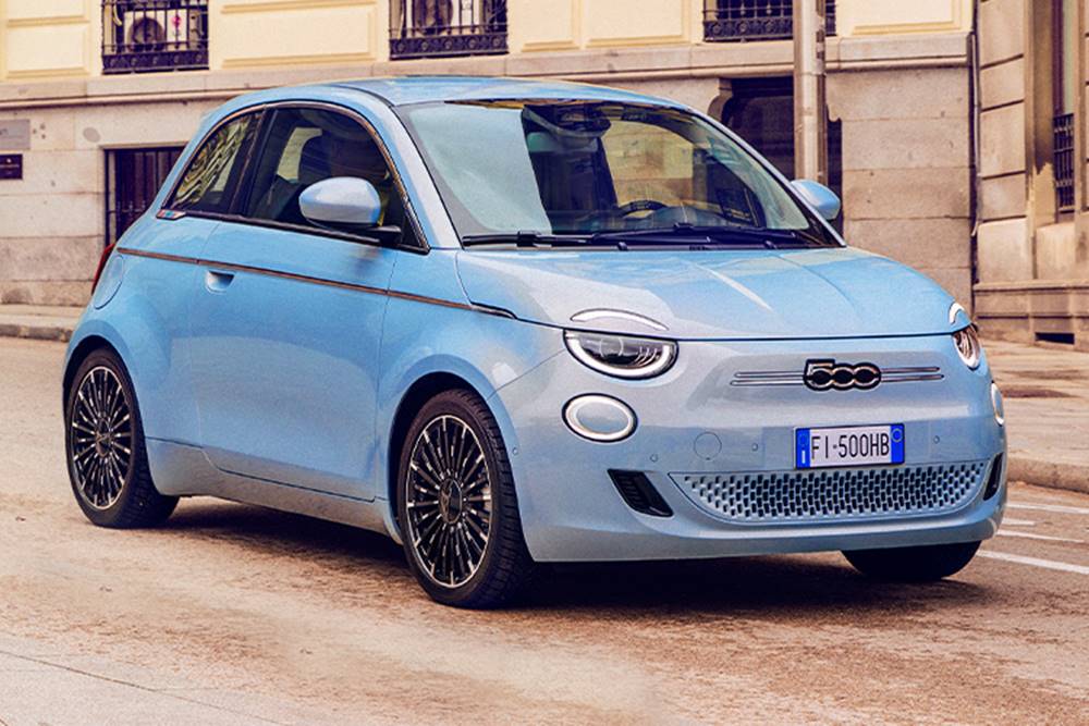 all-new-fiat-500-e-electric-vehicle (4)