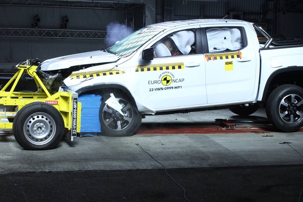 Next generation Volkswagen Amarok arrives with five-star safety.