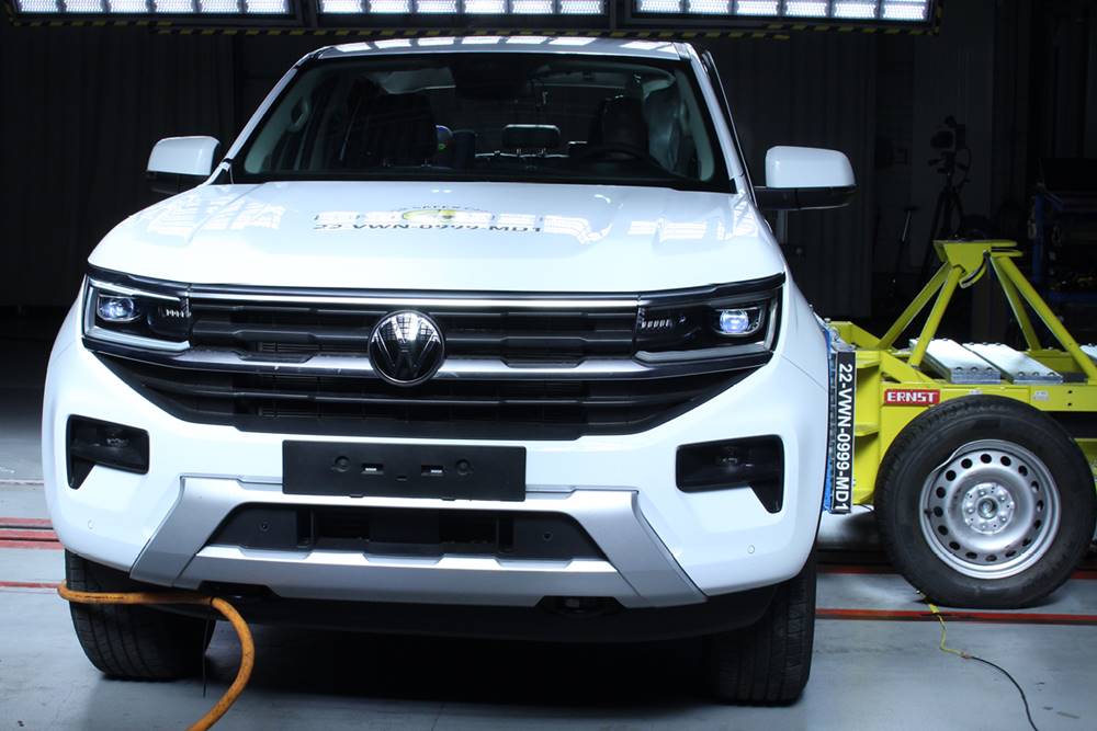Next generation Volkswagen Amarok arrives with five-star safety.