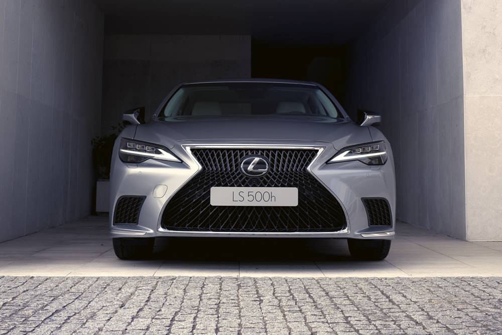 2023 lexus LS500 (3)