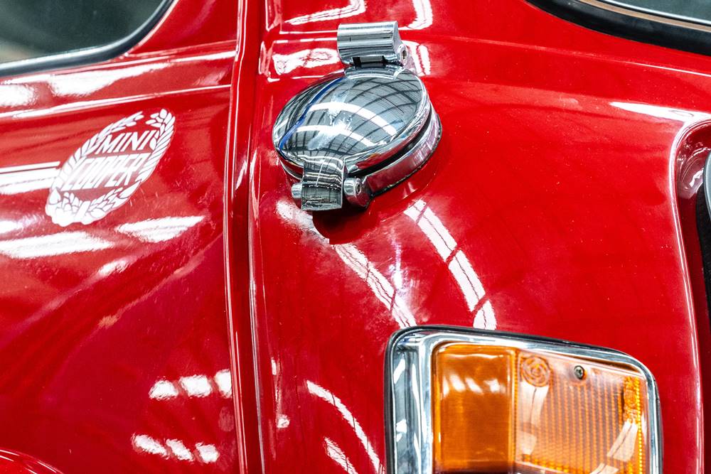 Classic MINI: Electric Conversion (Fellten)