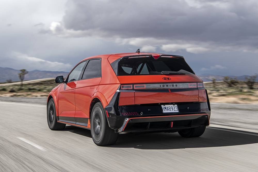 hyundai-IONIQ-5N-Testing-for-2024-Pikes-Peak (4)