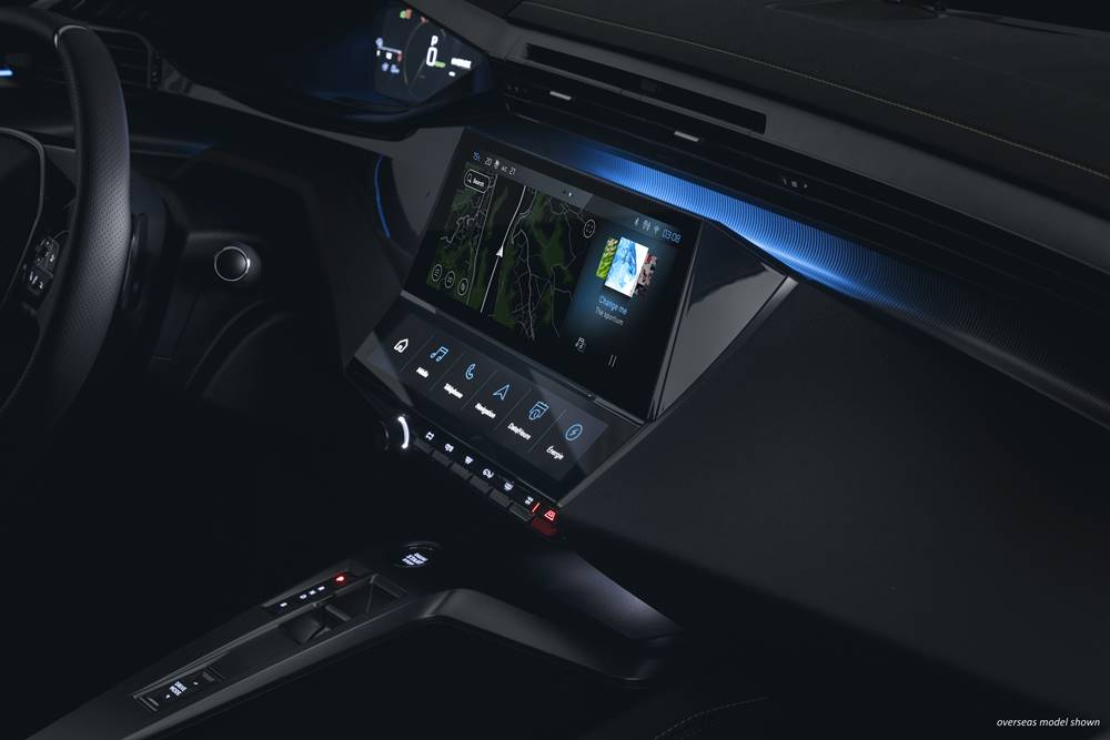 MY24 PEUGEOT 408 PHEV 804641